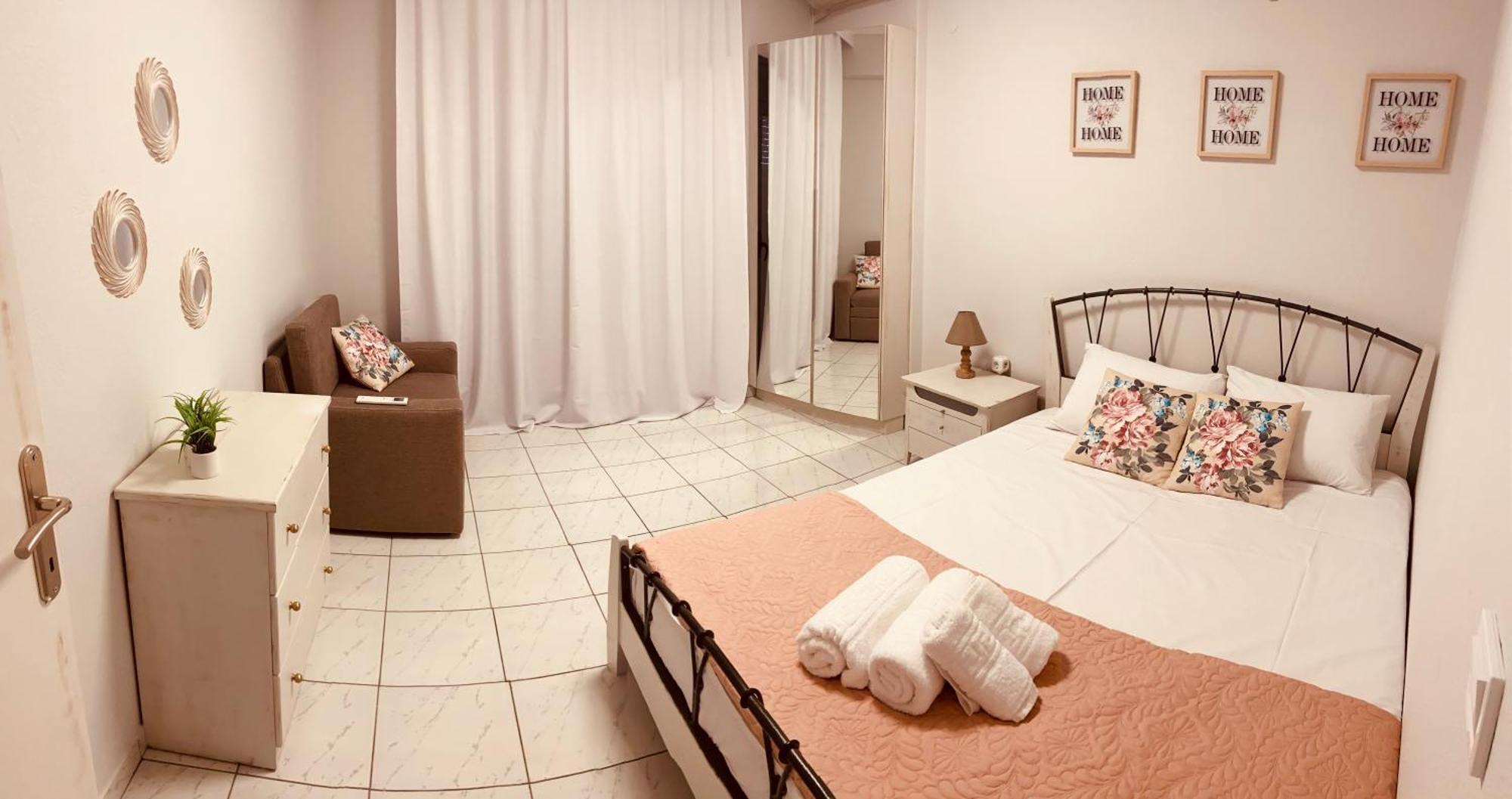 Peramore Apartment Néa Péramos 外观 照片